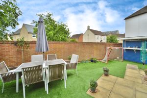 Photo 16- click for photo gallery